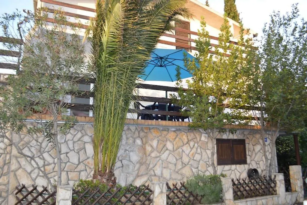 Apartment In Maslenica Jasenice  Croatia